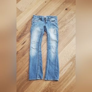 26 Daytrip Jeans